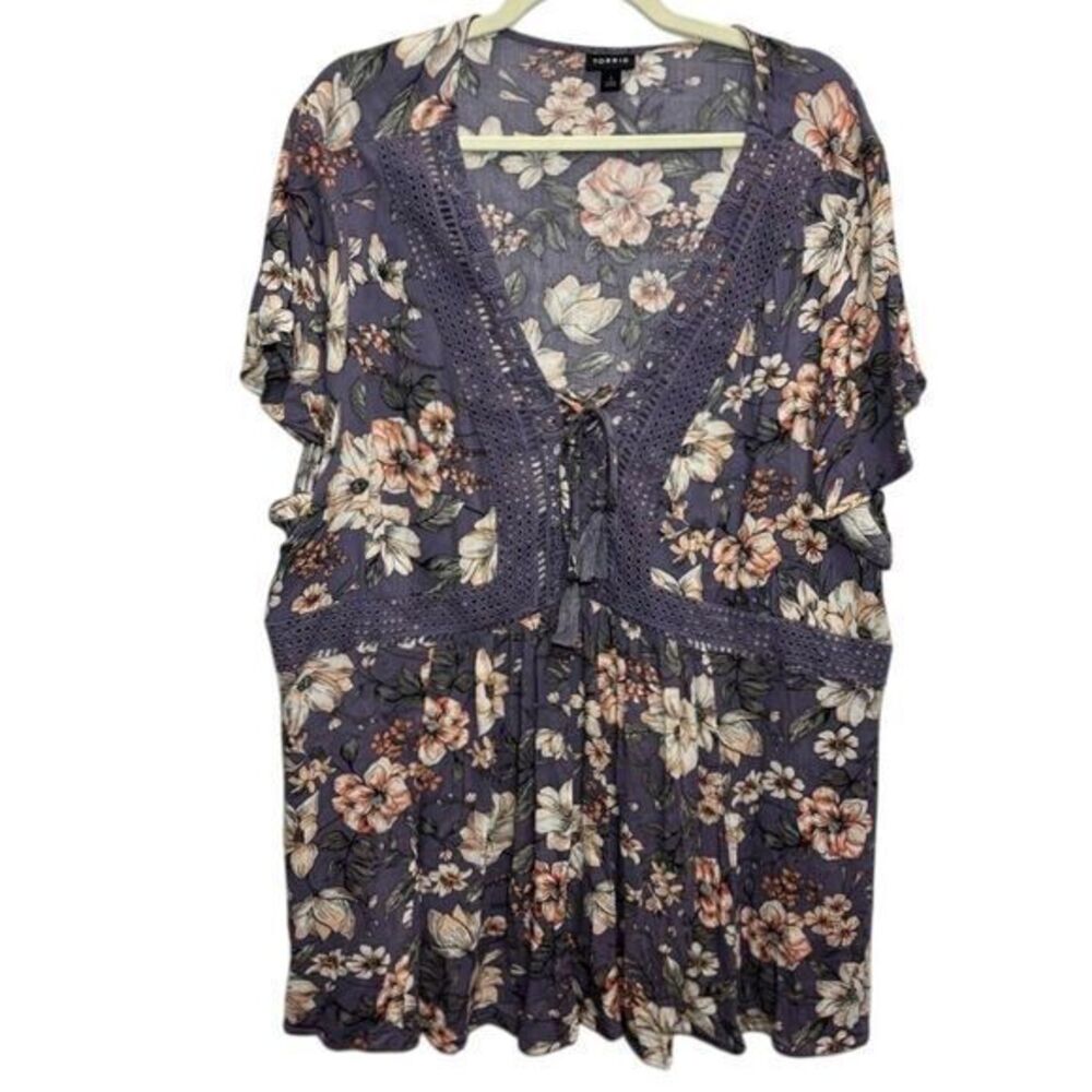 Torrid Size 4 Floral Blouse Plus Size‎  4x